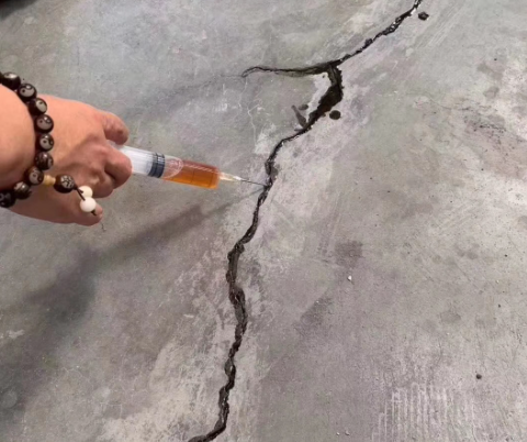 开福混凝土裂缝修补技术详解​